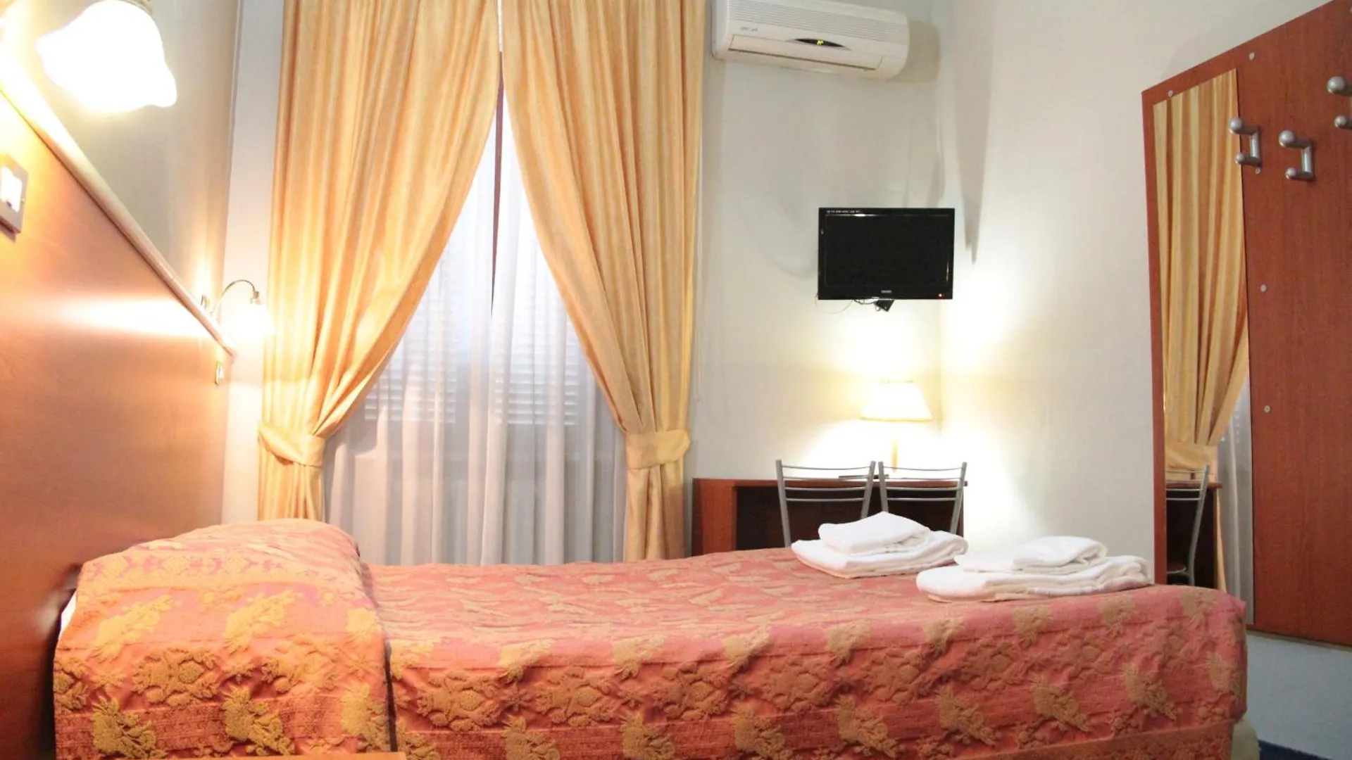 Hotel Mm Dateo Milan Italy